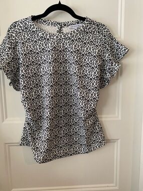 San Francisco , women's Black & White Patterned Short Sleeve Top